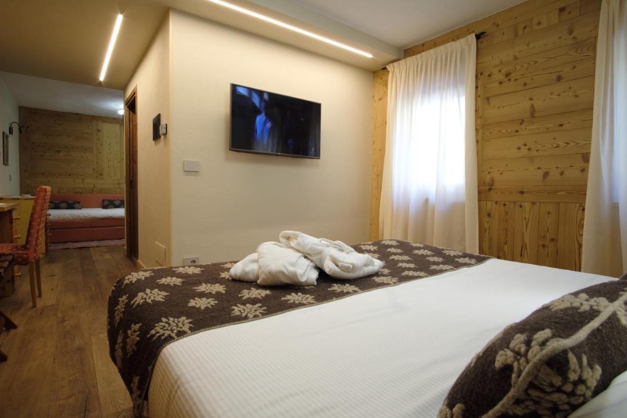 Hotel Granta Parey Rhêmes-Notre-Dame Екстериор снимка