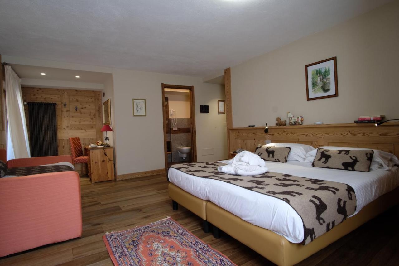 Hotel Granta Parey Rhêmes-Notre-Dame Екстериор снимка