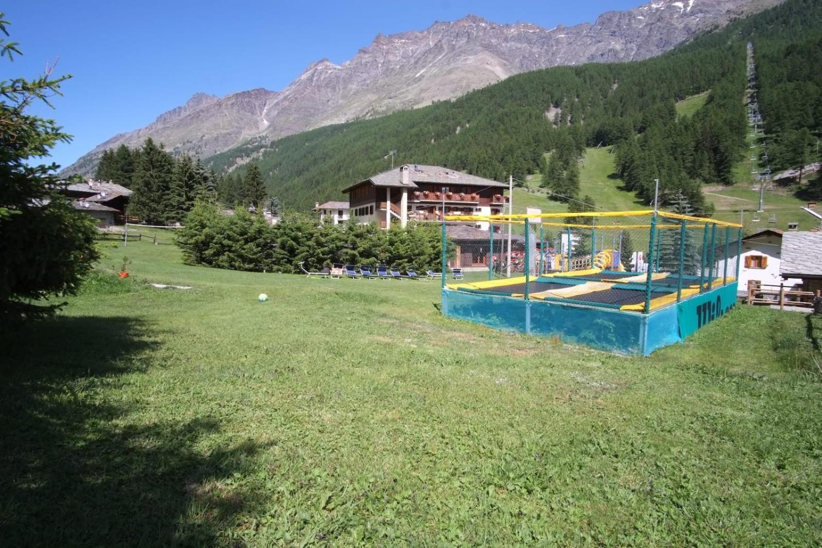 Hotel Granta Parey Rhêmes-Notre-Dame Екстериор снимка